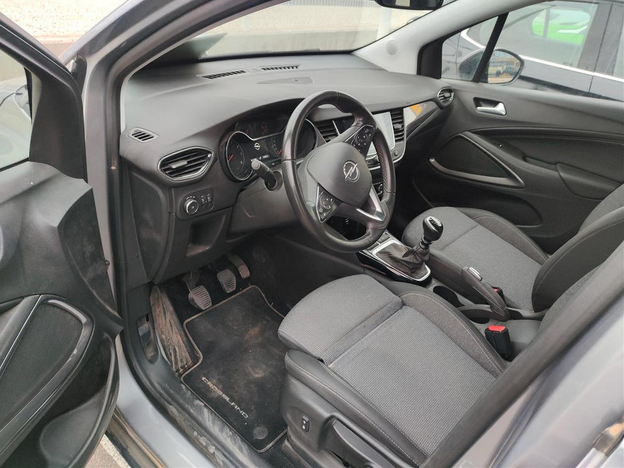 Foto Opel CrossLand 13