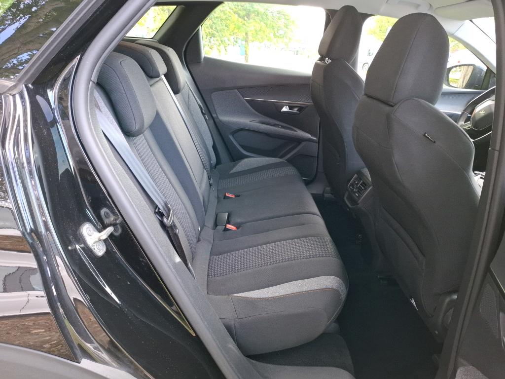 Peugeot 3008 BlueHDi 130ch S&S BVM6 Active Business 2021