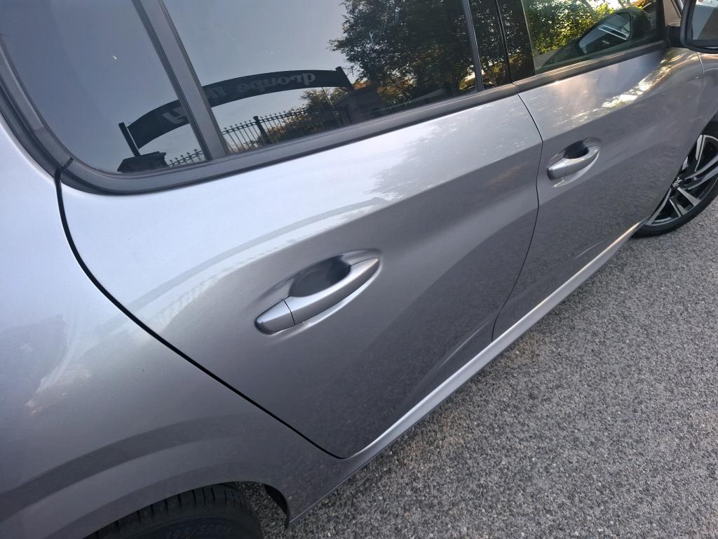 Peugeot 208 PureTech 100 S&S EAT8 Allure Pack 2022