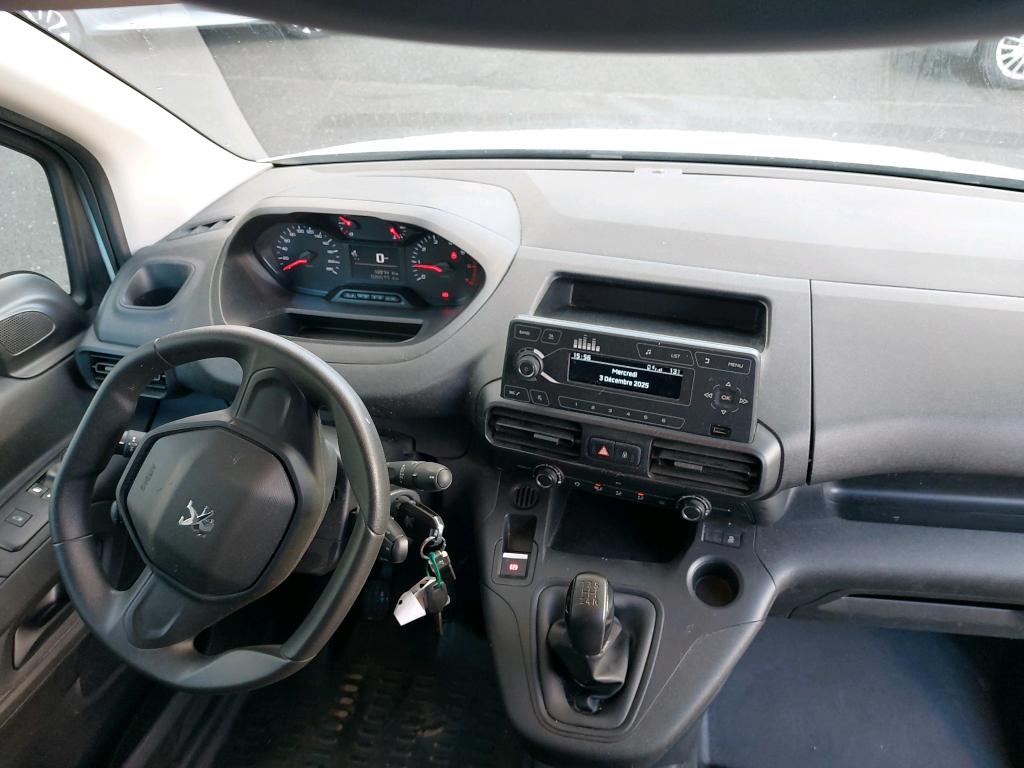 Peugeot PARTNER FOURGON STANDARD 650 KG BLUEHDI 75 BVM5 PREMIUM 2020