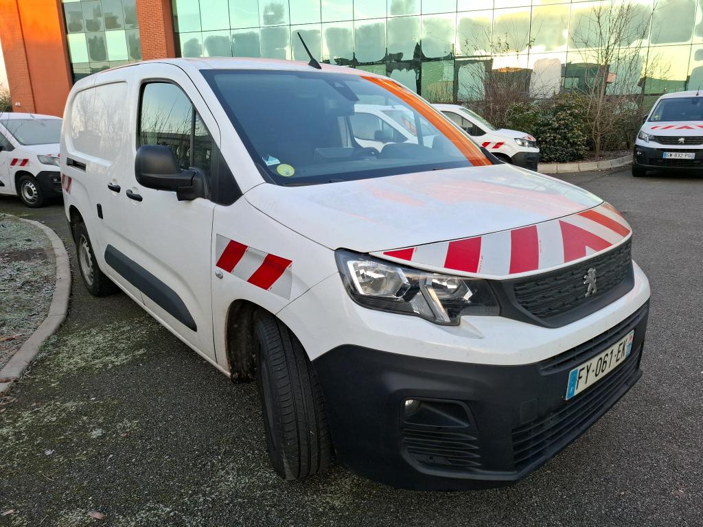 Peugeot PARTNER FOURGON LONG 950 KG BLUEHDI 130 S&S EAT8 ASPHALT 2021