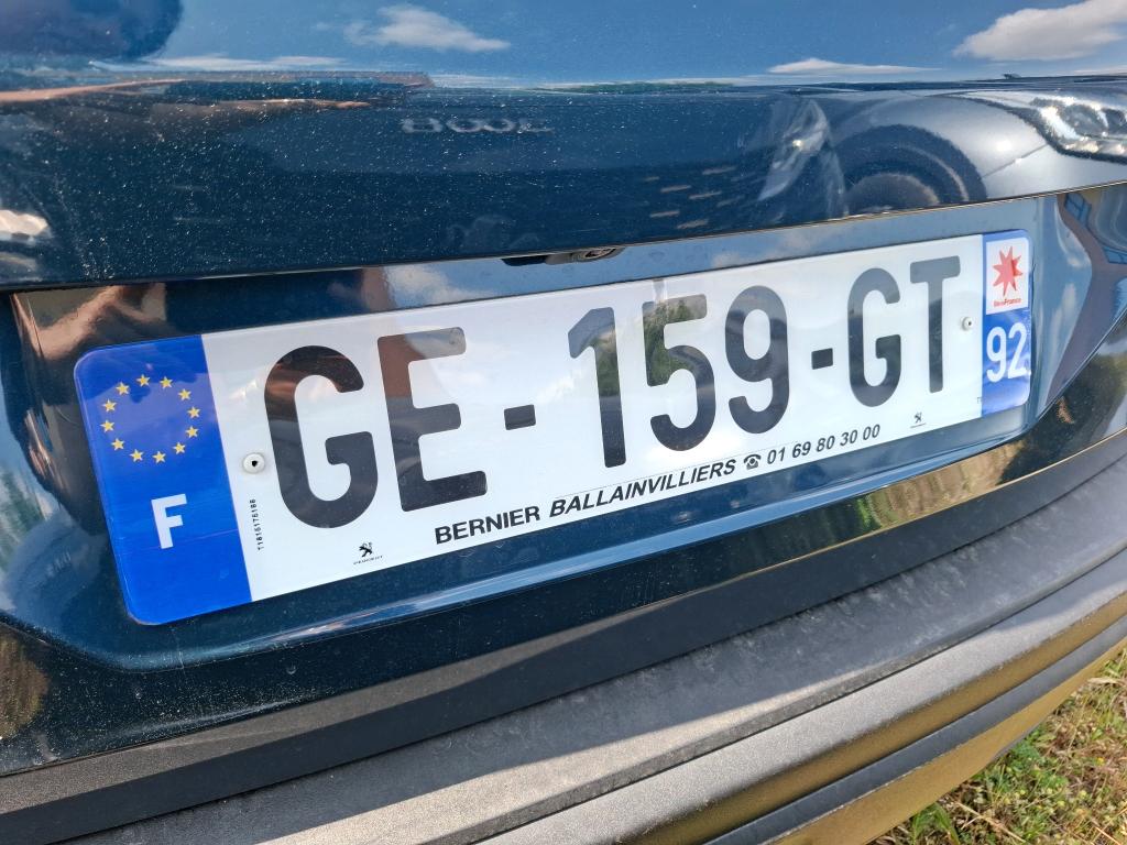 Peugeot 3008 BlueHDi 130ch S&S EAT8 Active Pack 2022