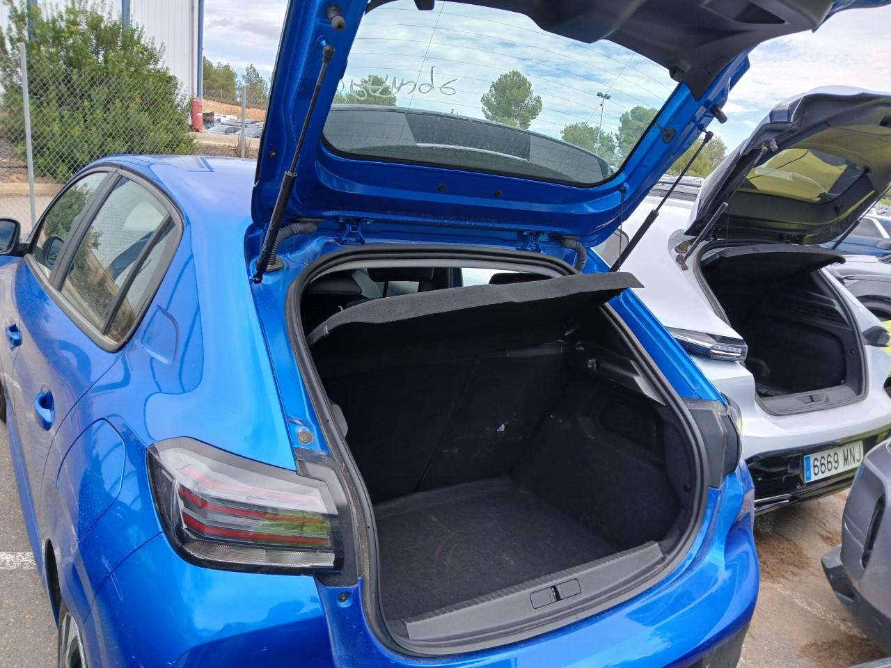 Foto Peugeot 208 13