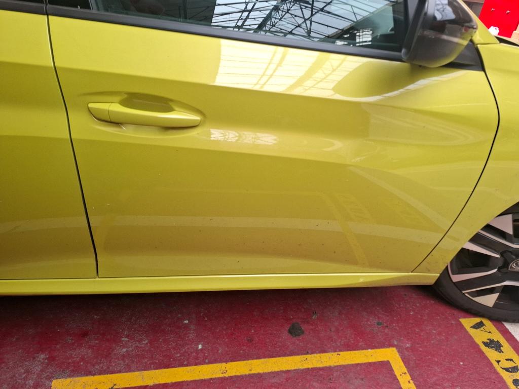 Peugeot 208 Hybrid 110 ch e-DCS6 Allure 2025