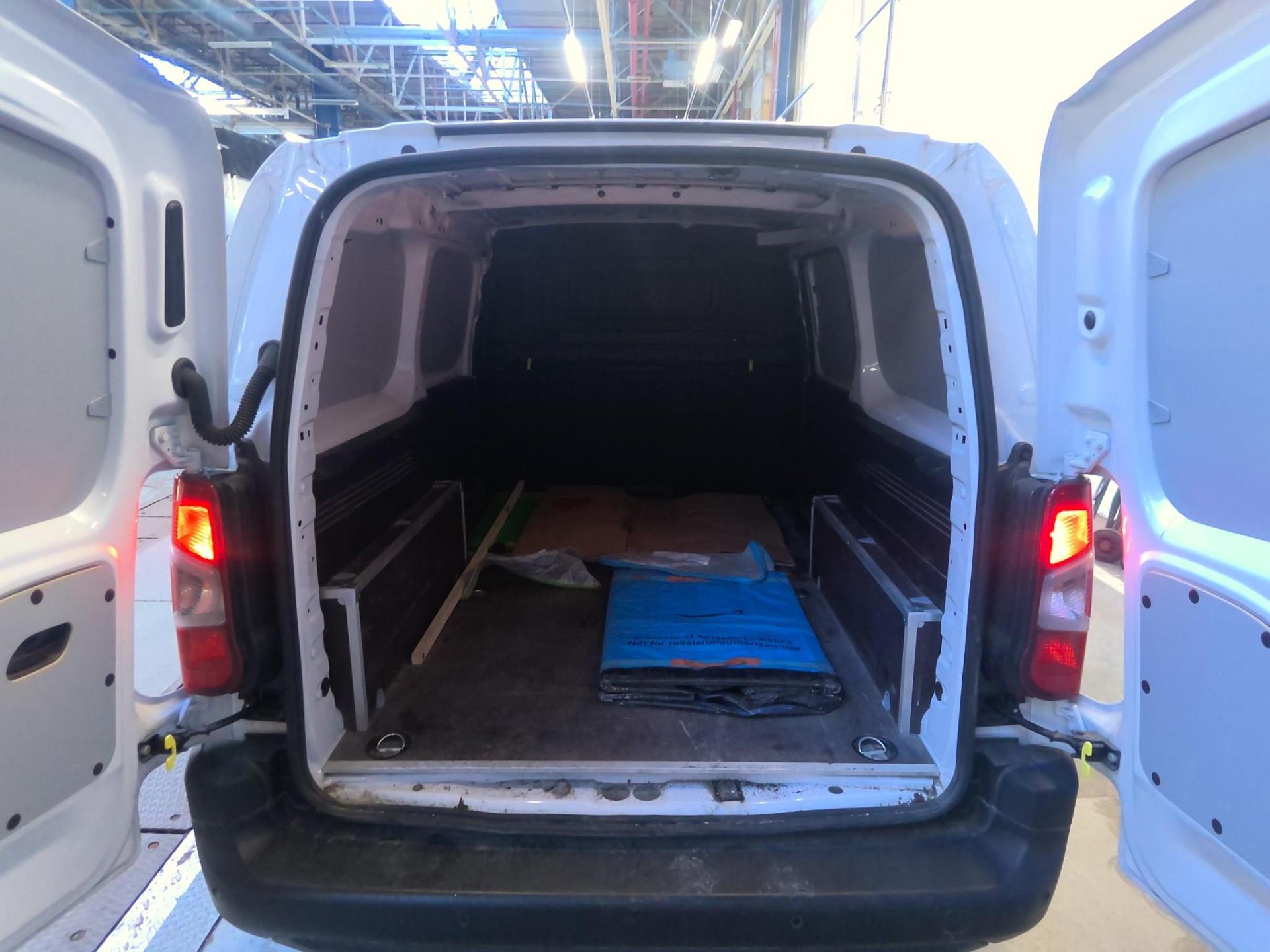Citroen BERLINGO VAN TAILLE XL 950KG BLUEHDI 100 S&S BVM6 2024