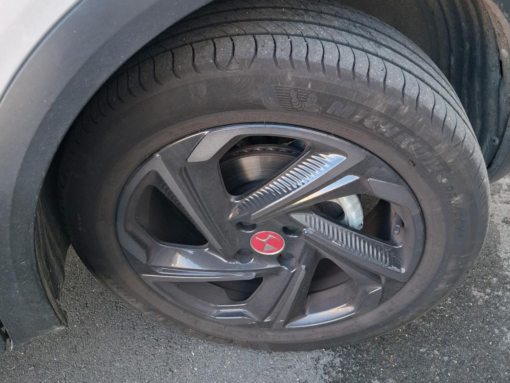 DS DS3 Crossback PureTech 130 EAT8 Performance Line+ 2022