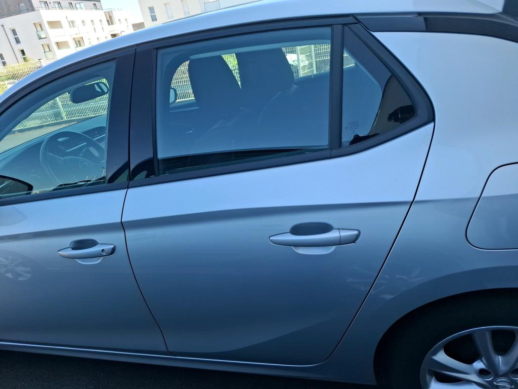 Opel Corsa 1.2 75 ch BVM5 Elegance Business 2022