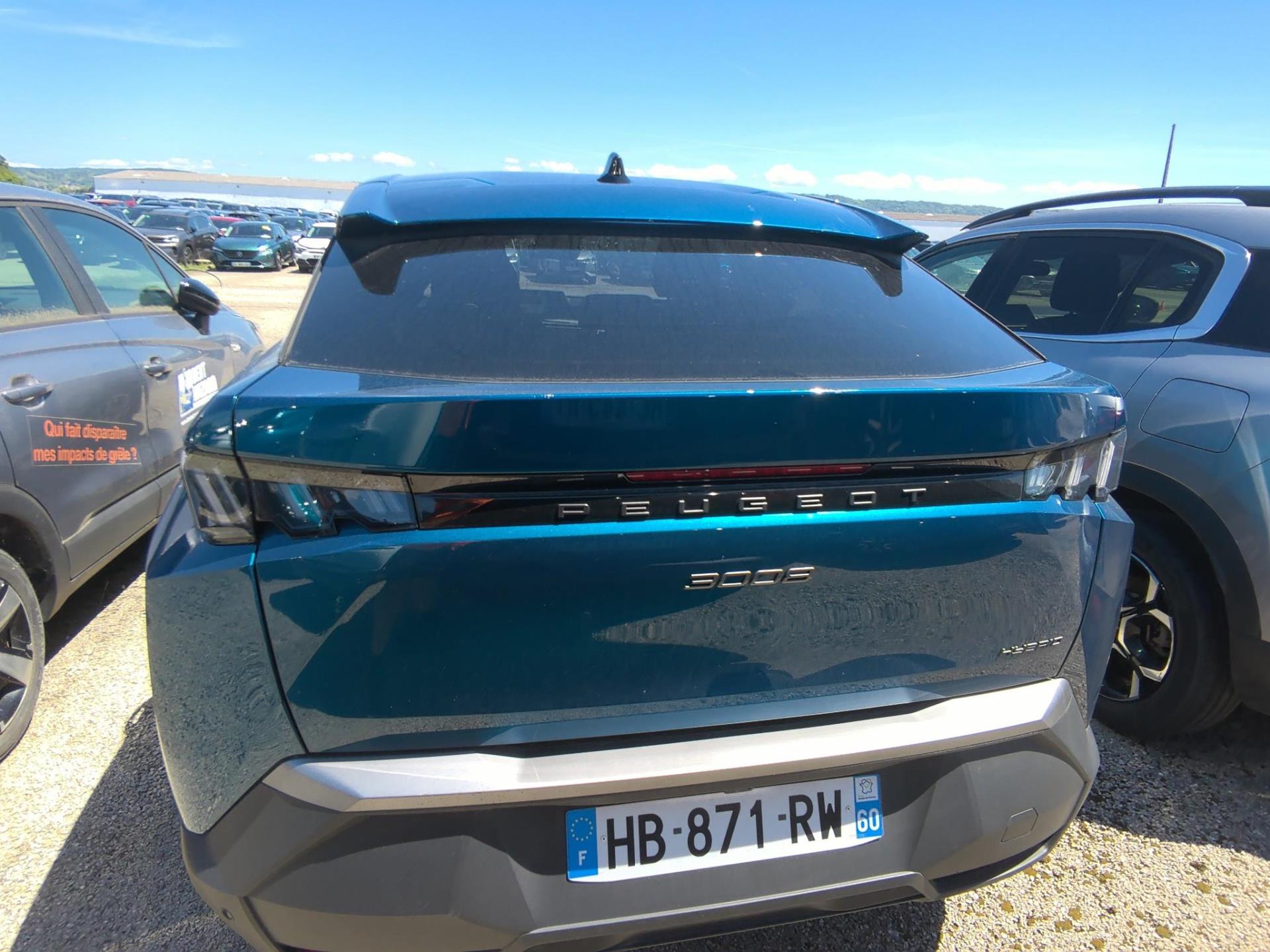 Peugeot 3008 Hybrid 136 e-DCS6 Allure 2025