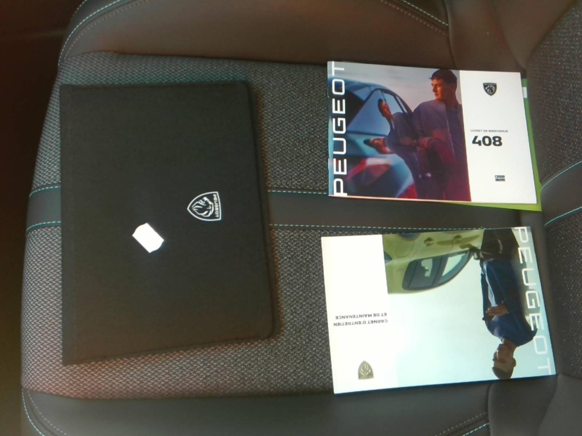 Peugeot 408 Hybrid 145 e-DCS6 Allure 2025