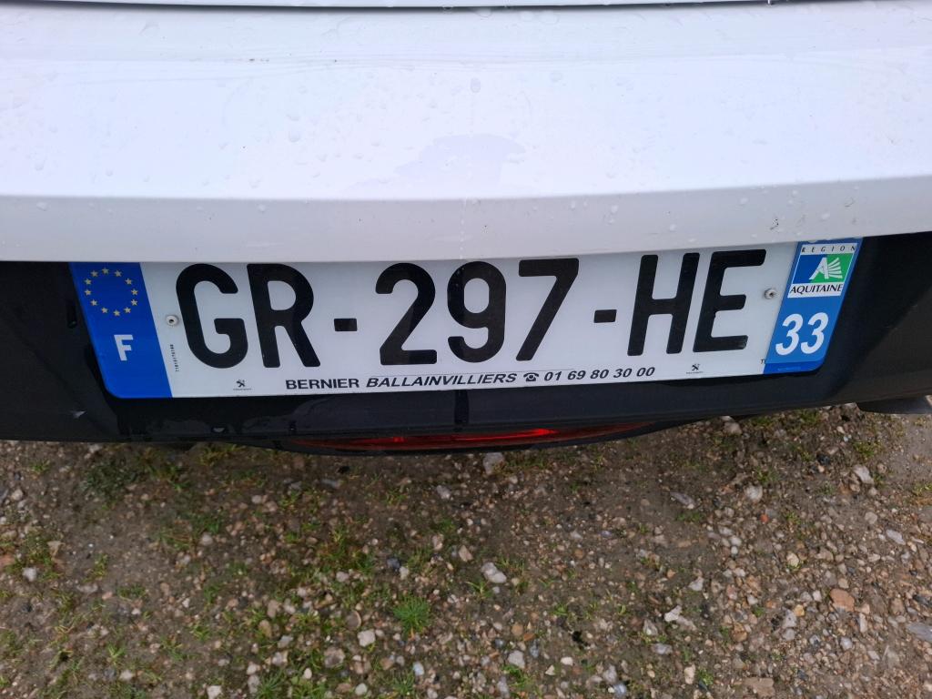 Peugeot 208 PURETECH 100 S&S BVM6 ACTIVE BUSINESS R 2023