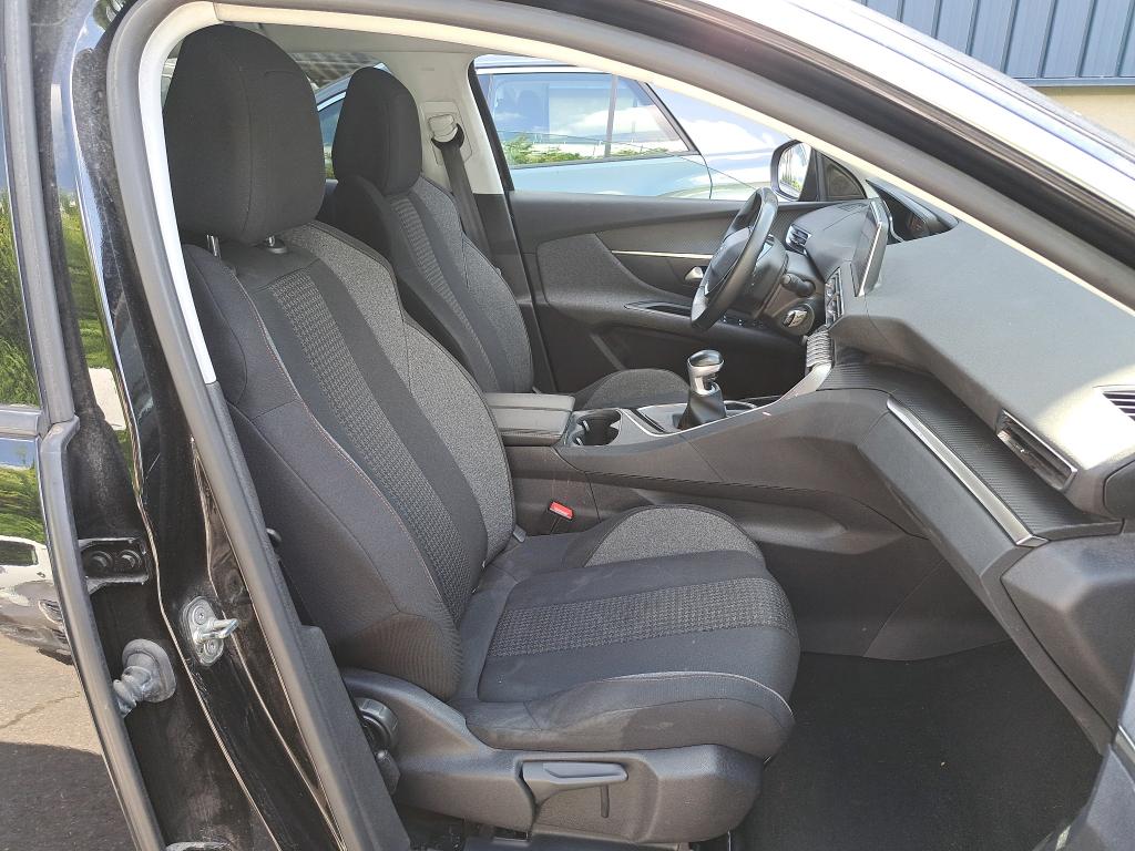 Peugeot 3008 BlueHDi 130ch S&S BVM6 Active Business 2020