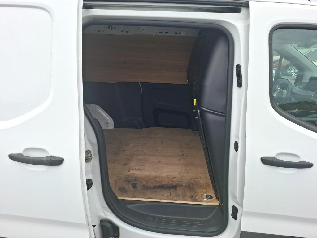 Peugeot PARTNER FOURGON LONG 950 KG BLUEHDI 100 S&S BVM6 ASPHALT 2022