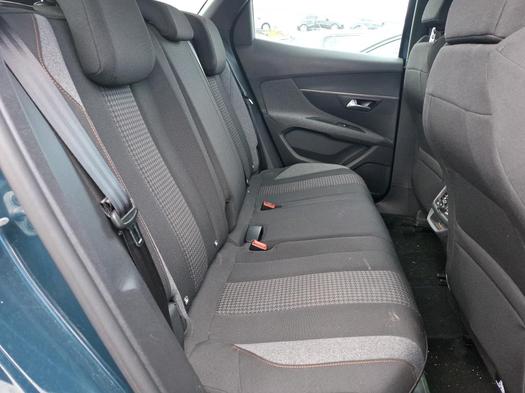 Peugeot 3008 BlueHDi 130ch S&S EAT8 Active Pack 2022