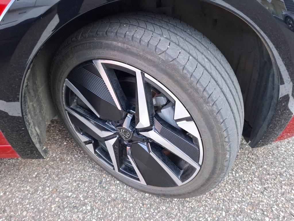Peugeot 208 Hybrid 145 ch e-DCS6 GT 2025