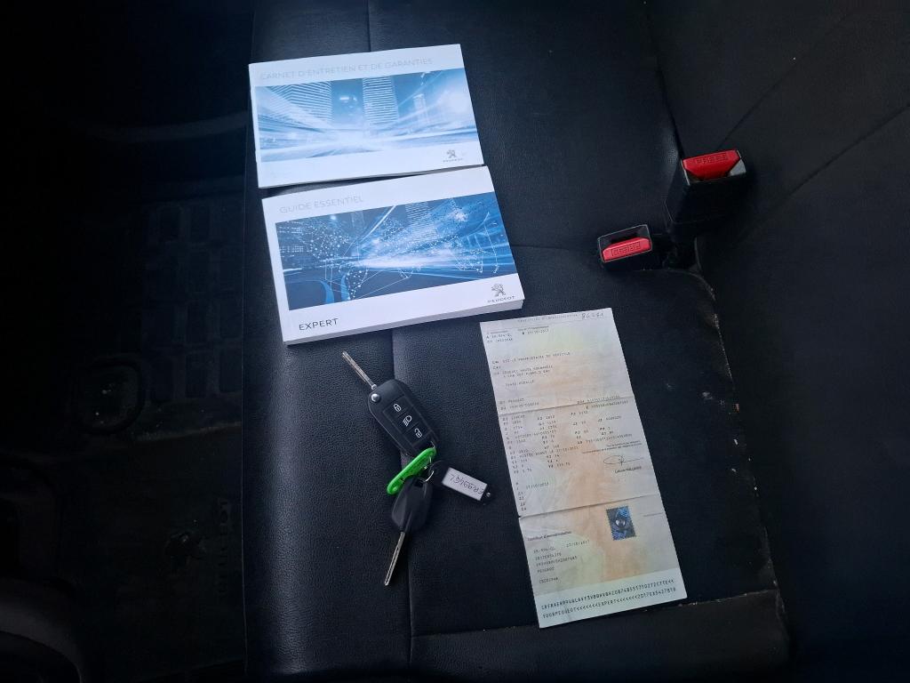 Peugeot EXPERT CABINE APPROFONDIE LONG 1.6 BLUEHDI 95 BVM5 FIXE PRO 2017