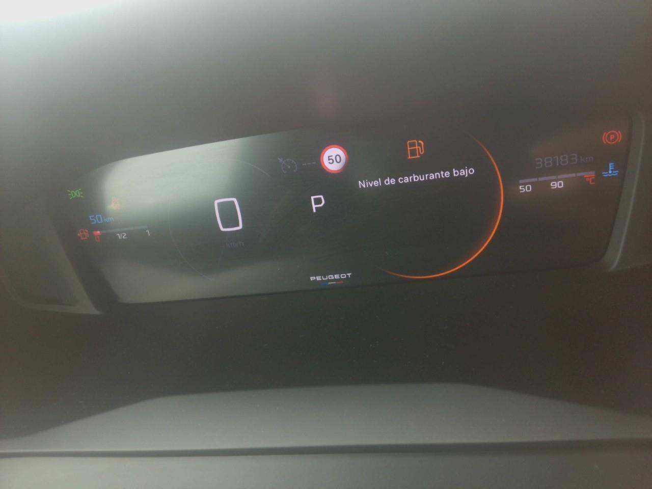 Foto Peugeot 2008 9