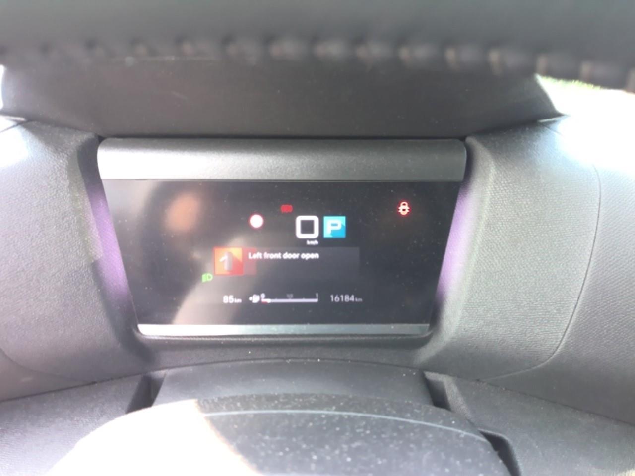 Foto Citroën C4 X 5