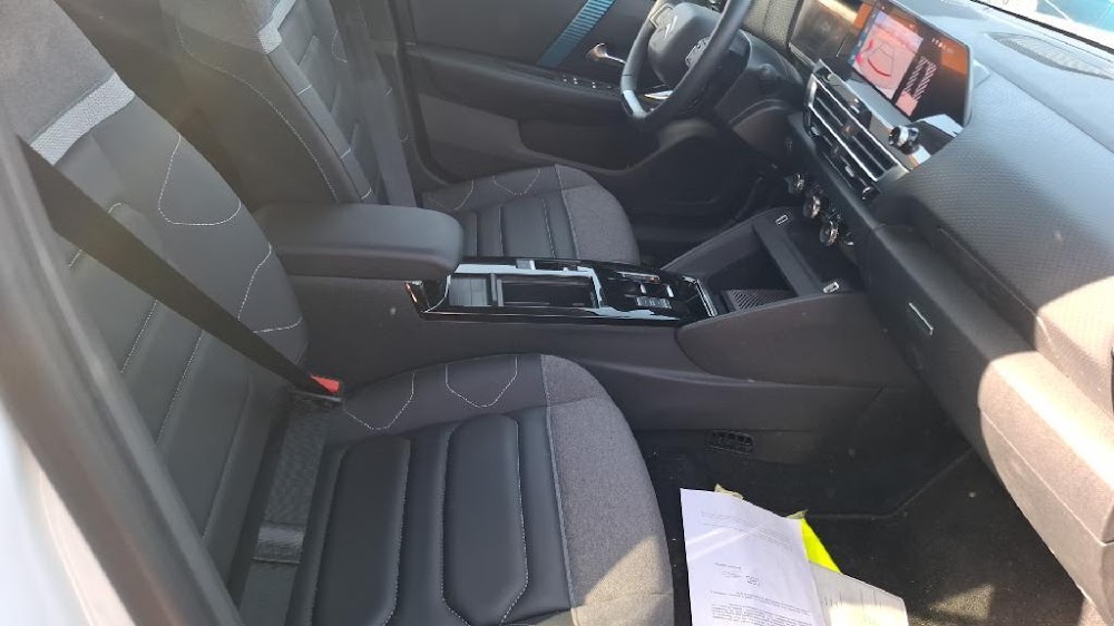 Foto Citroën ë-C4 16