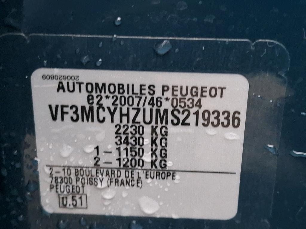 SUV 5008 BlueHDi 130 EAT8 S&S