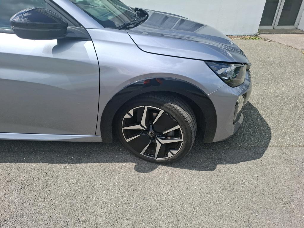 Peugeot 208 Hybrid 145 ch e-DCS6 GT 2025
