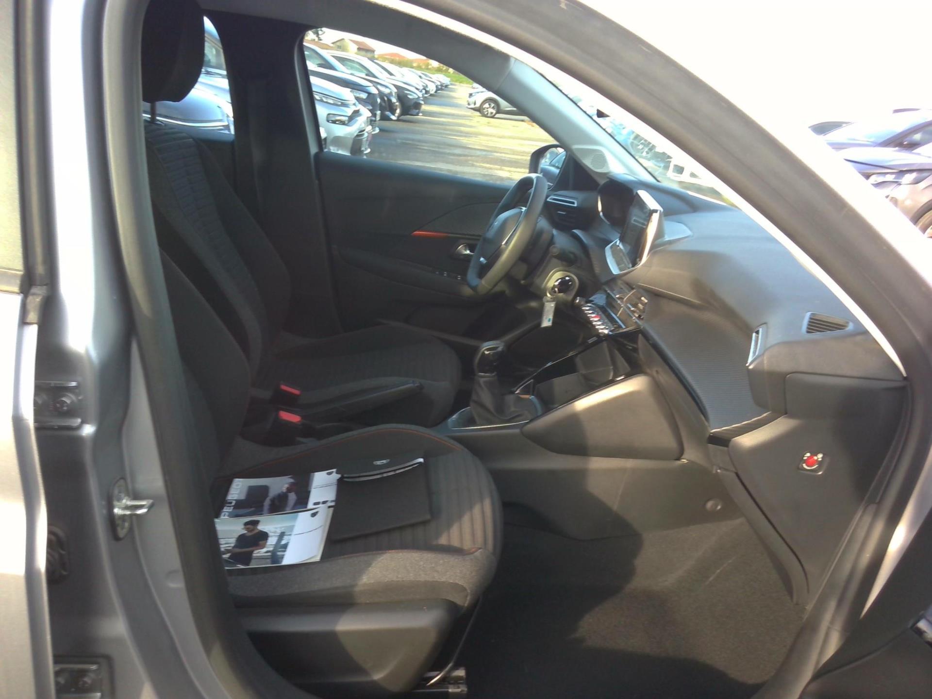 Peugeot 208 PureTech 75 S&S BVM5 Active Pack 2023