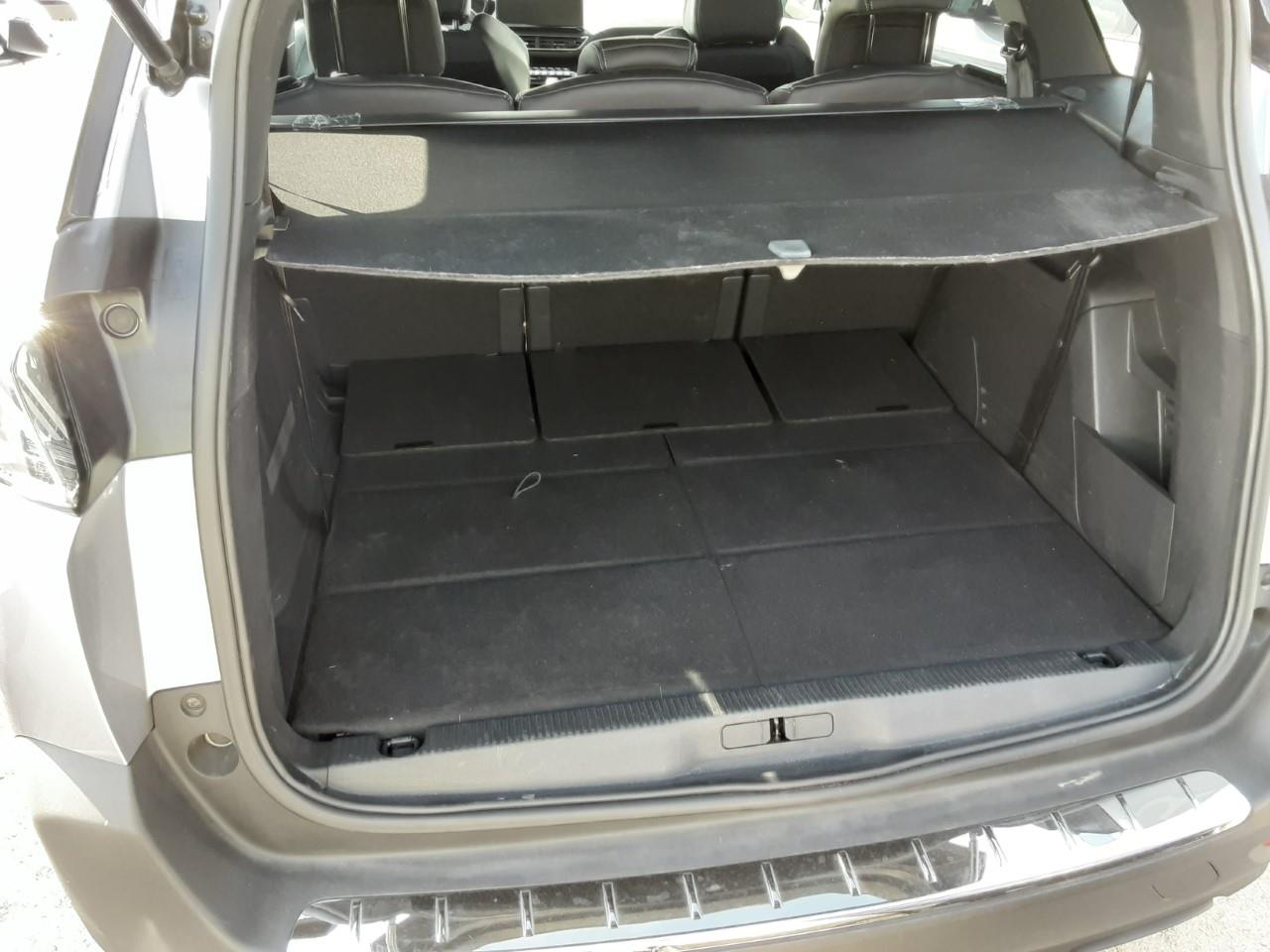 Foto Peugeot 5008 7