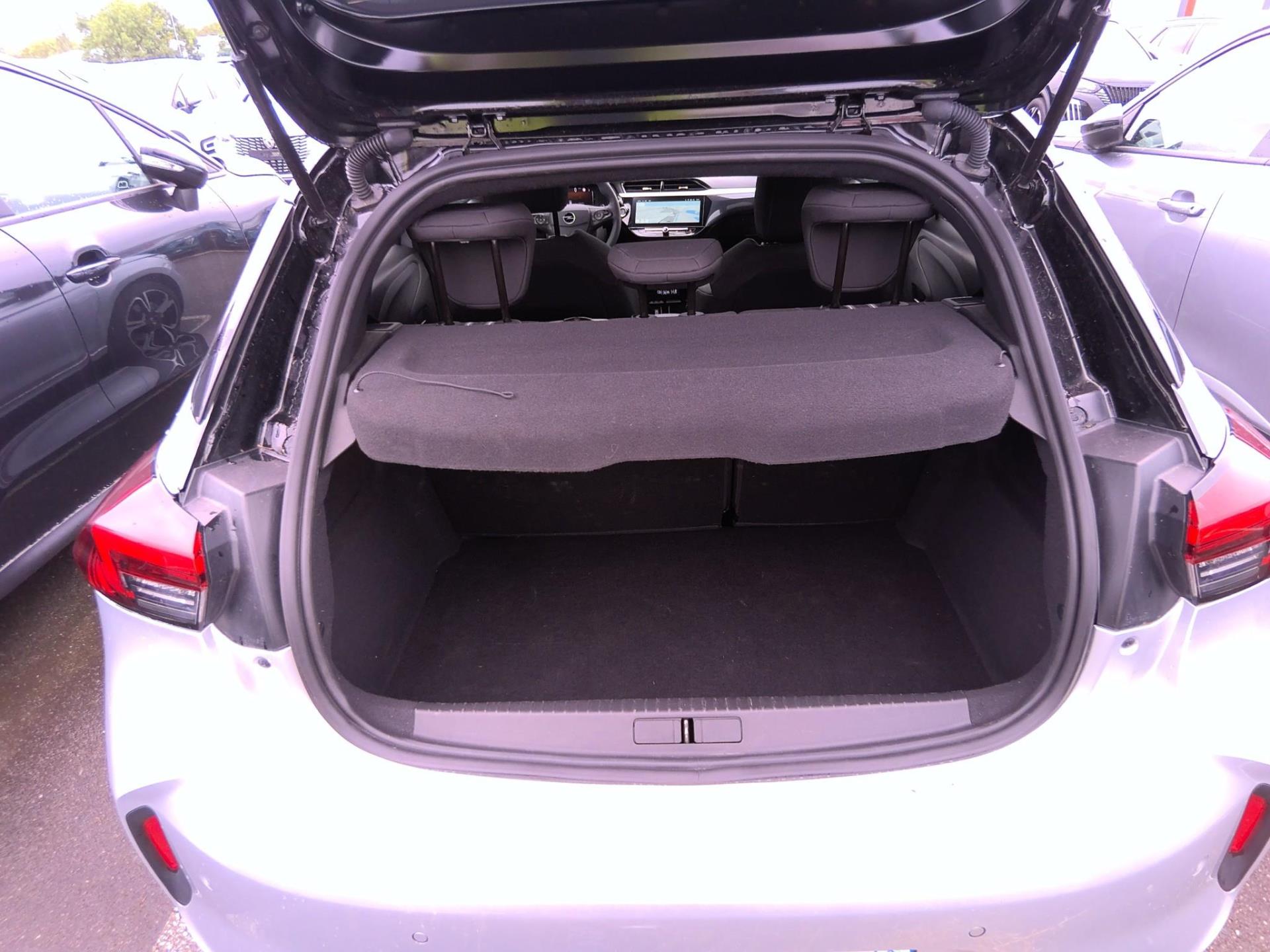 Opel Corsa 1.2 Turbo Hybrid 100 ch e-DCT6 GS 2024