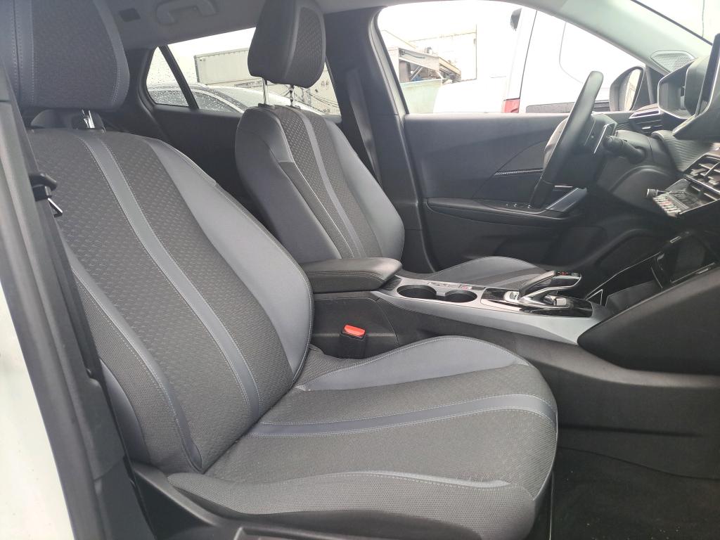 Peugeot 2008 BlueHDi 130 S&S EAT8 Allure Business 2020