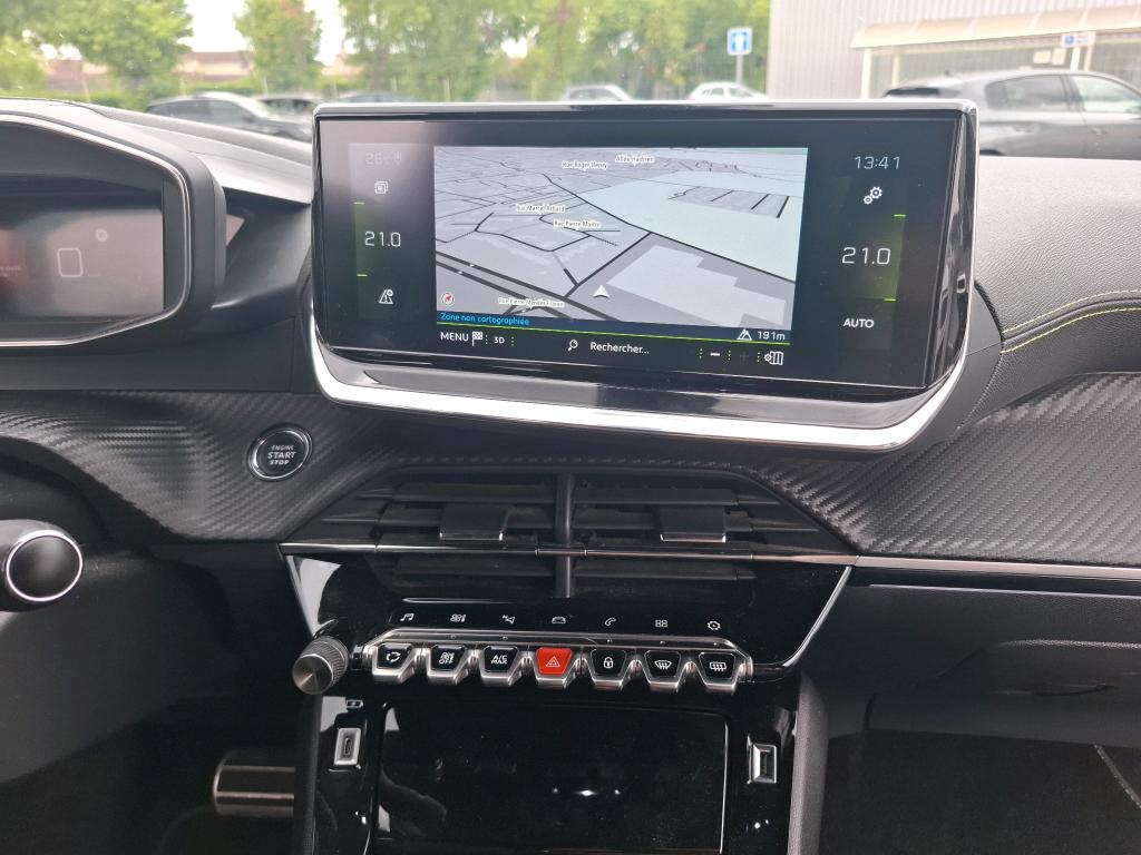 Peugeot 2008 BlueHDi 130 S&S EAT8 GT 2021
