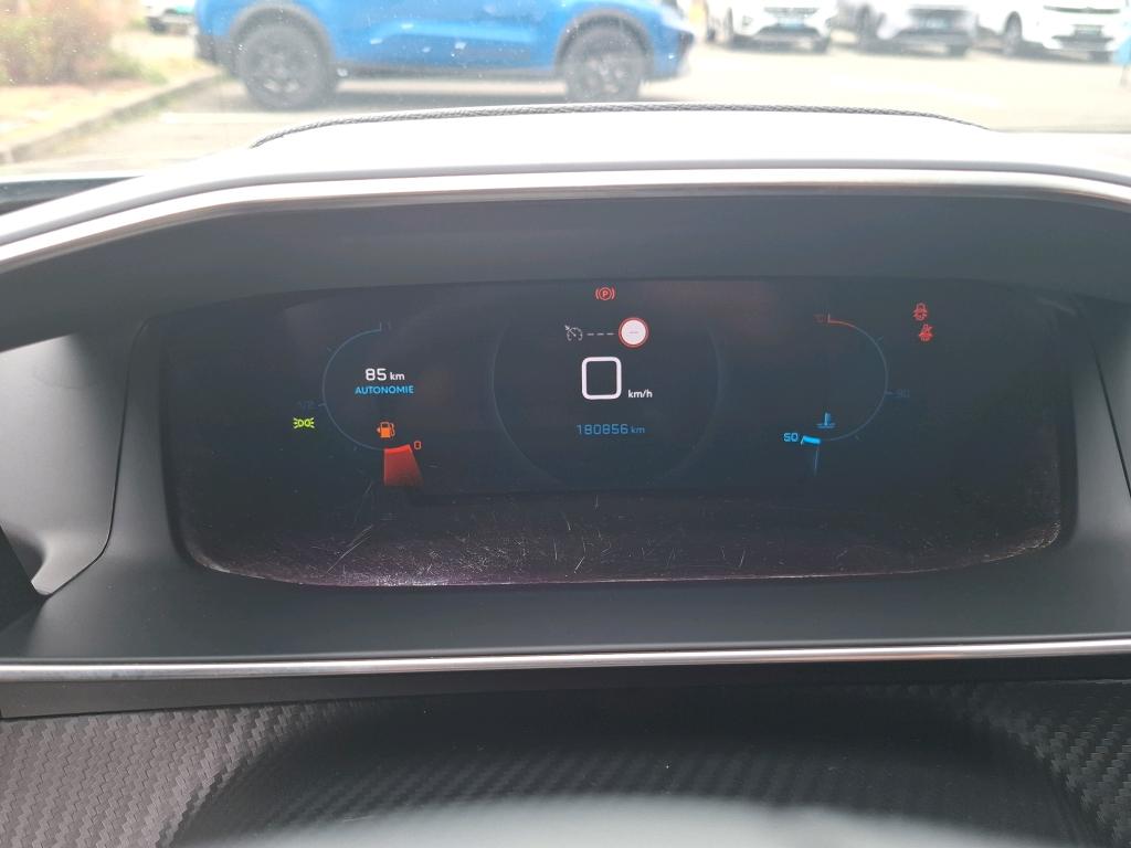 Peugeot 2008 BlueHDi 110 S&S BVM6 Allure Business 2021
