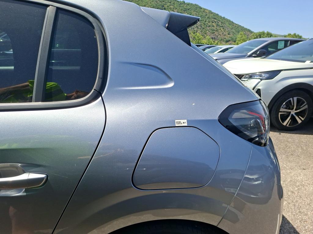 Peugeot 208 BlueHDi 100 S&S BVM6 Allure 2023
