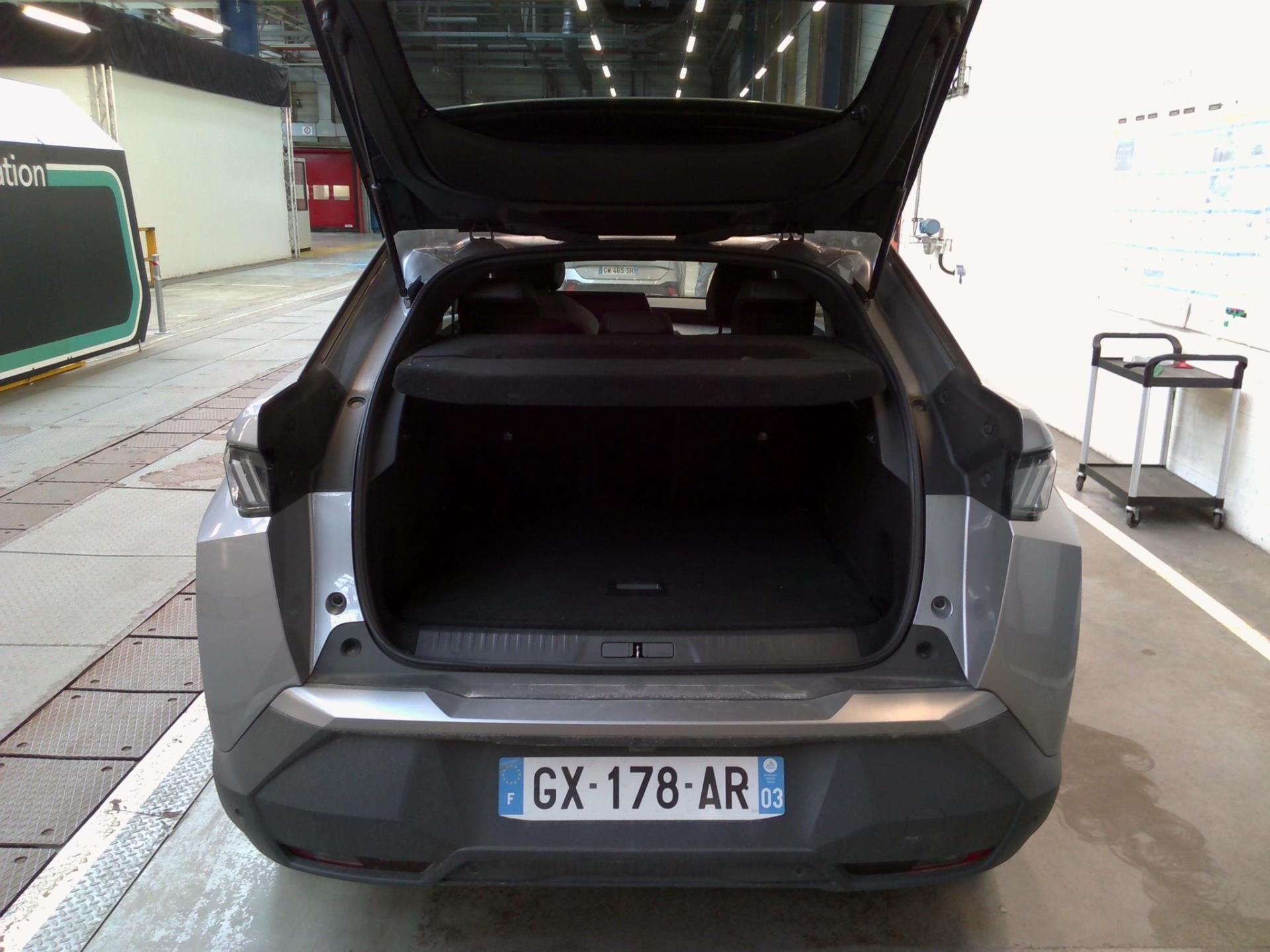 Peugeot 3008 Hybrid 136 e-DCS6 Allure 2024