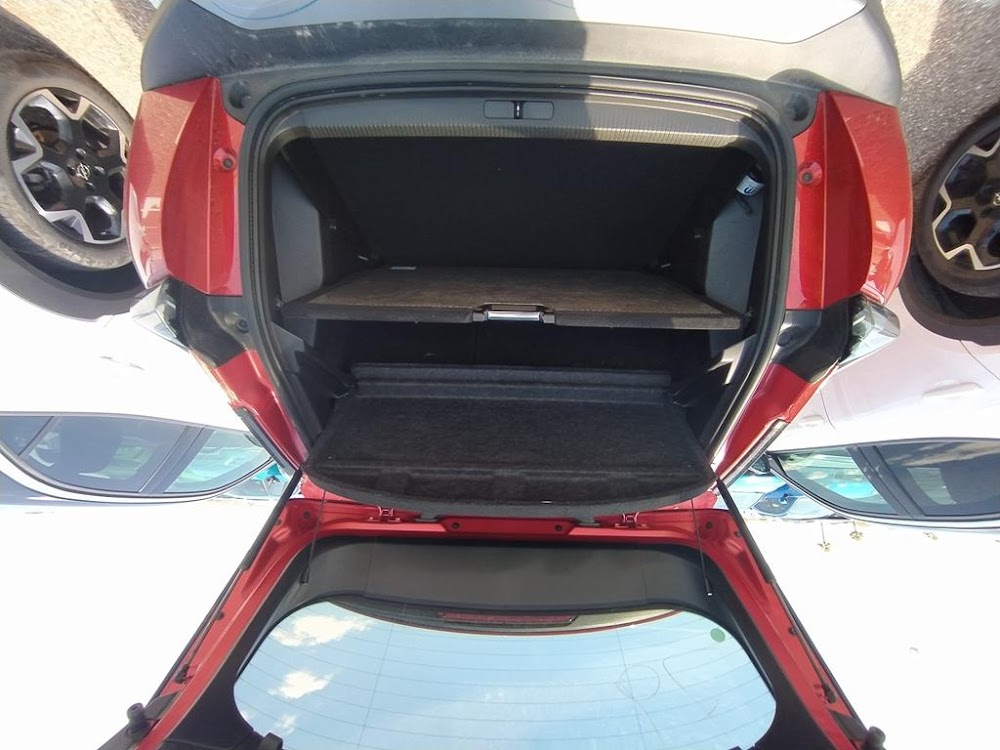 Foto Peugeot 2008 11