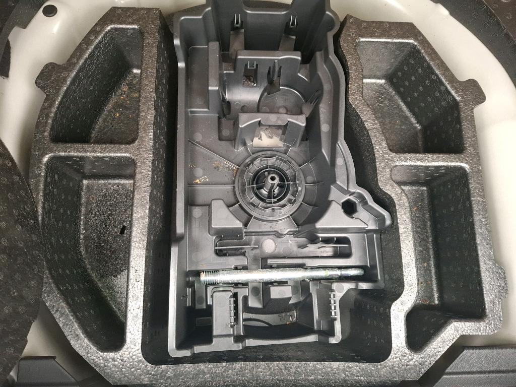 Peugeot 208 BLUEHDI 100 S&S BVM6 PREMIUM PACK 2021