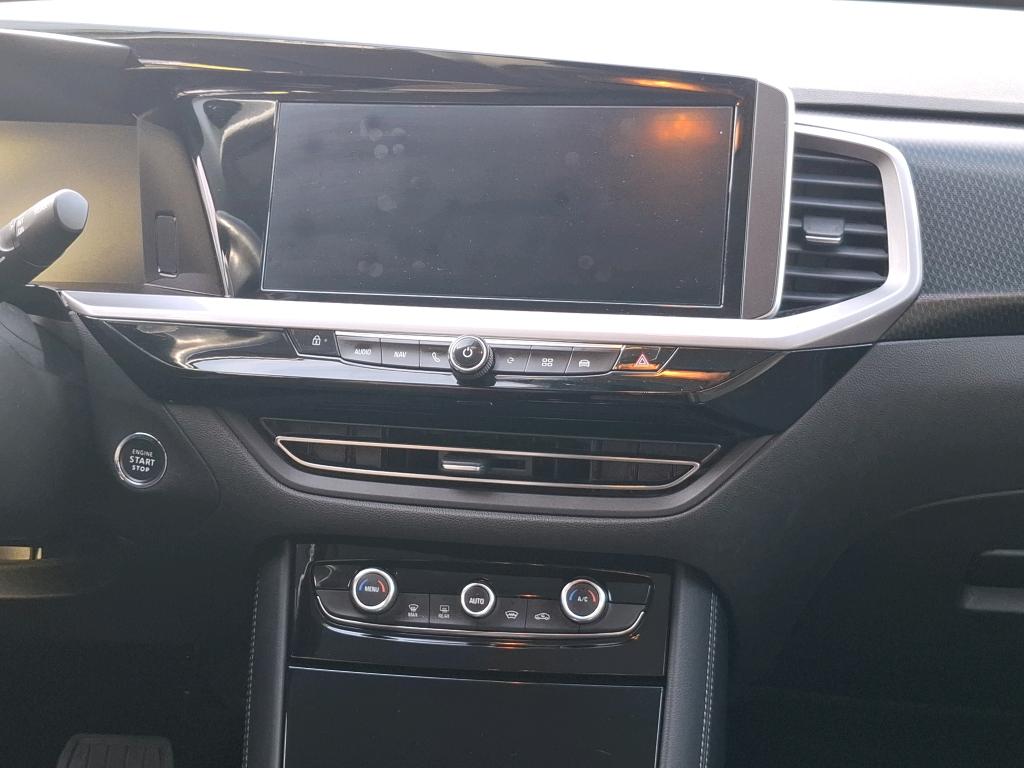 Opel Grandland Hybrid4 300 ch AWD BVA8 Ultimate 2022