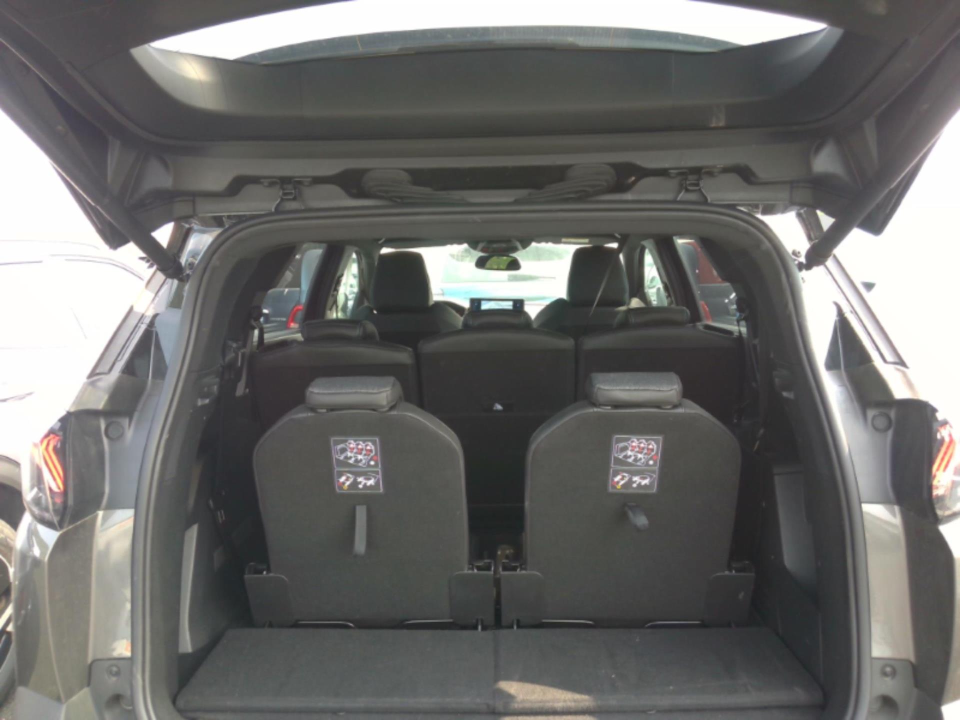 Peugeot 5008 BlueHDi 130ch S&S EAT8 Allure Pack 2024