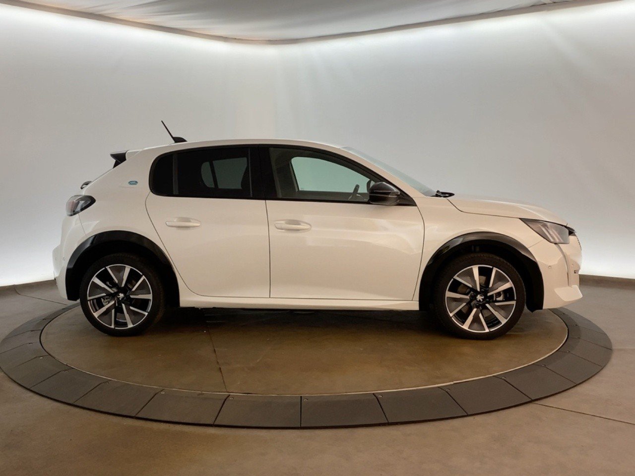 Peugeot 208 Electrique 50 kWh 136ch GT 2022