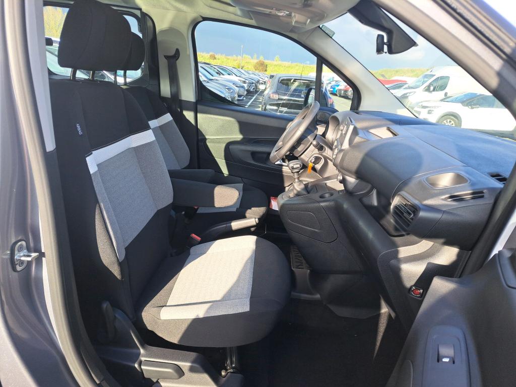 Citroen Berlingo Taille XL 7pl BlueHDi 130 S&S BVM6 Feel 2022