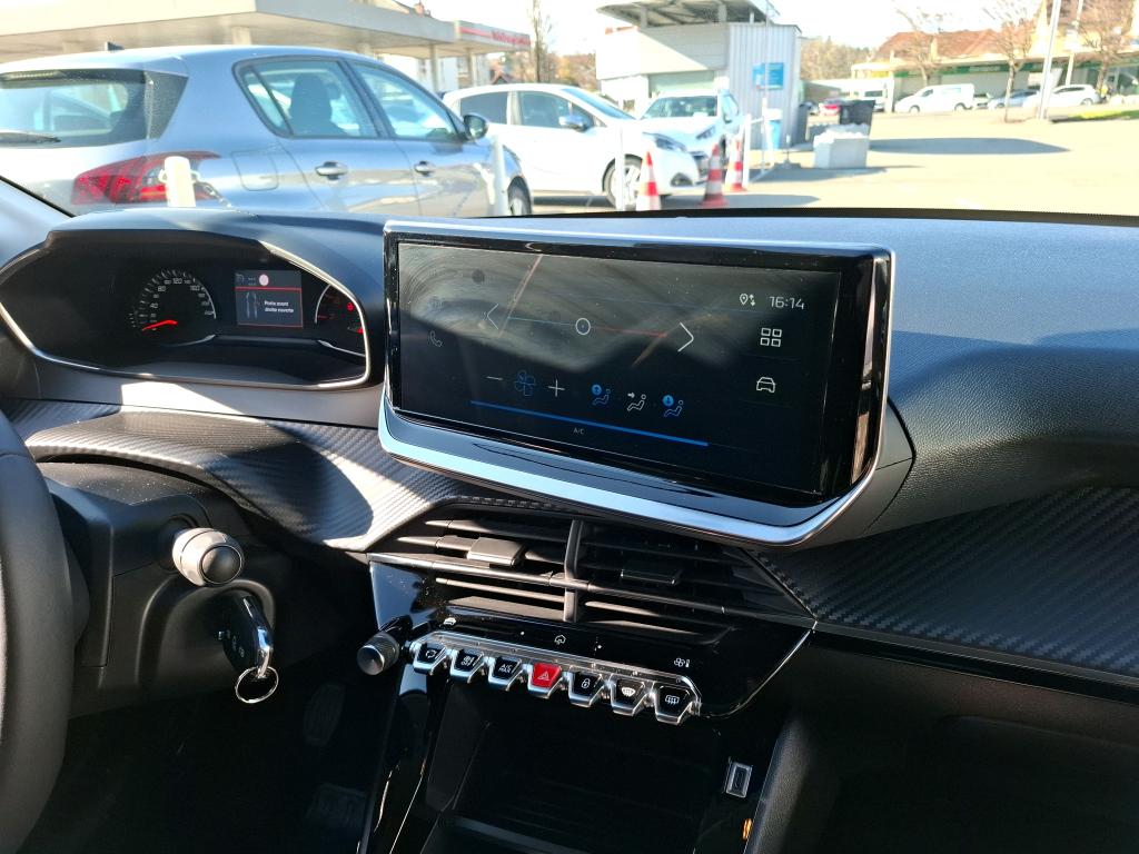 Peugeot 208 PureTech 100 S&S BVM6 Active 2024