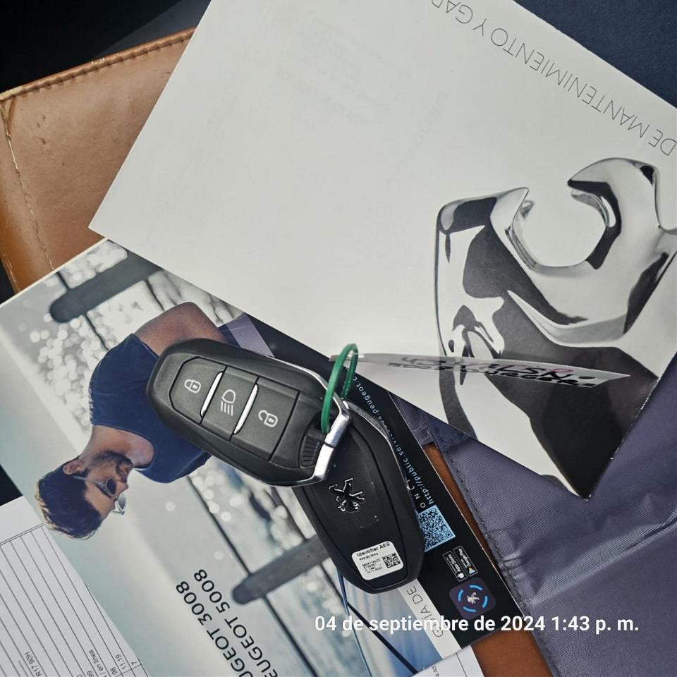 Foto Peugeot 5008 4