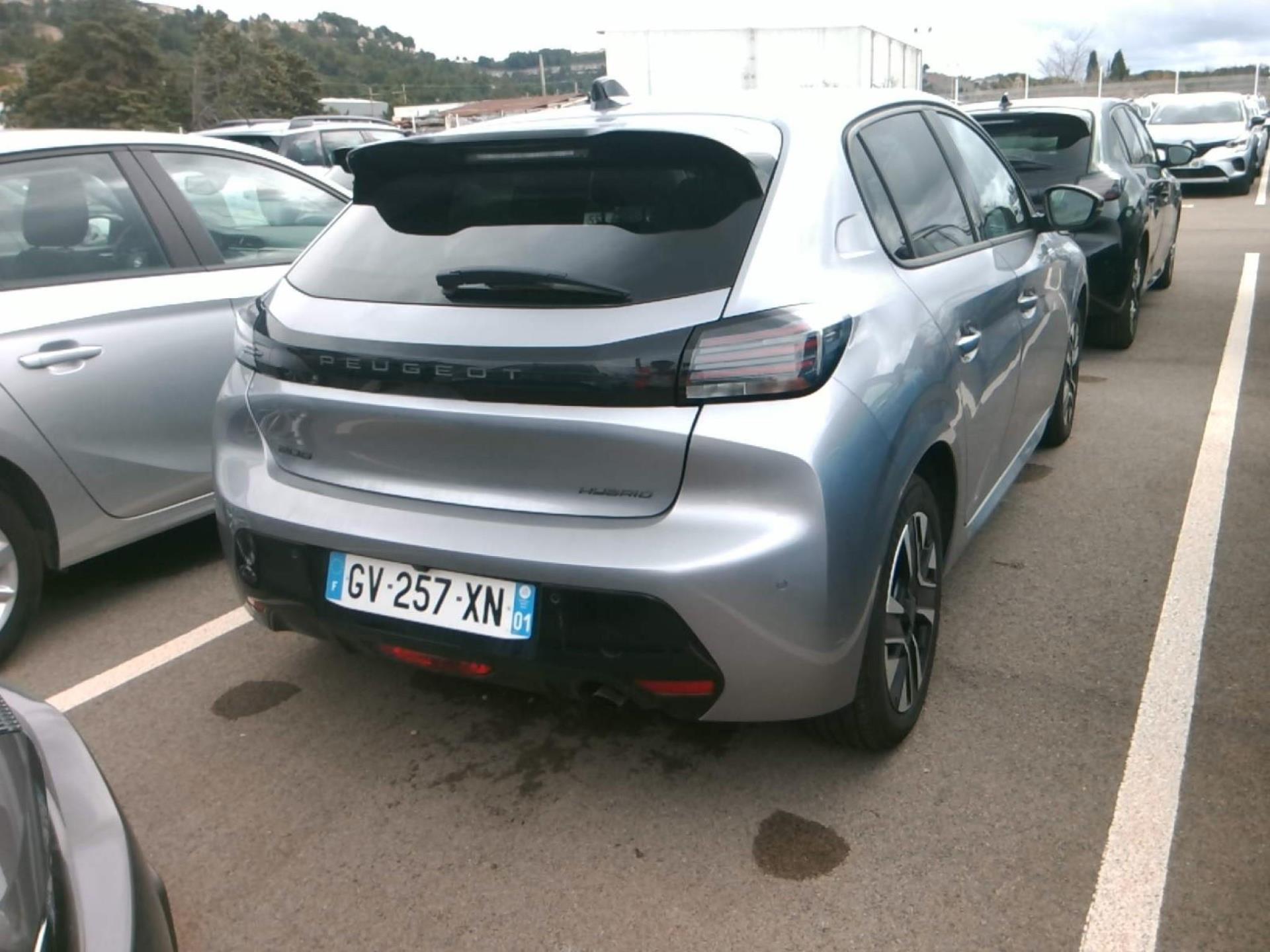 Peugeot 208 Hybrid 100 e-DCS6 Allure 2024