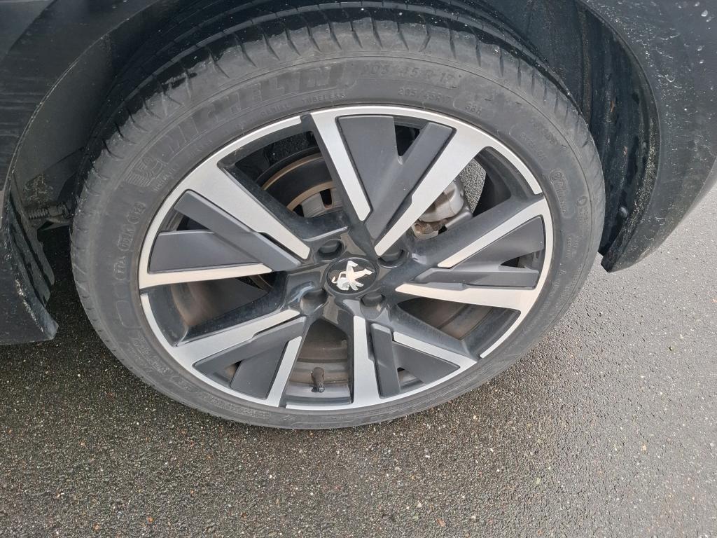 Peugeot 208 PureTech 100 S&S EAT8 GT 2022