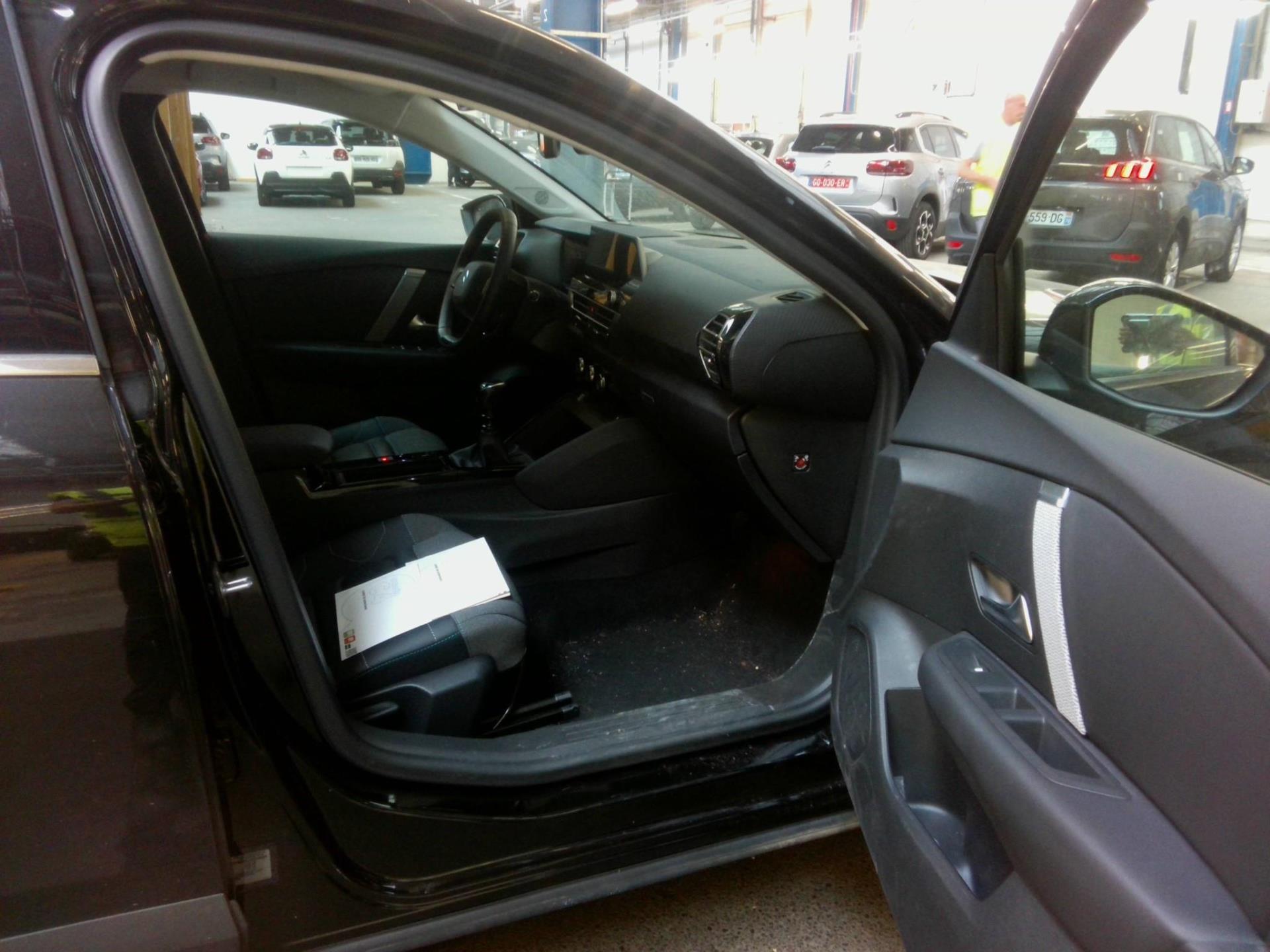 Citroen C4 PureTech 130 S&S BVM6 Shine 2022