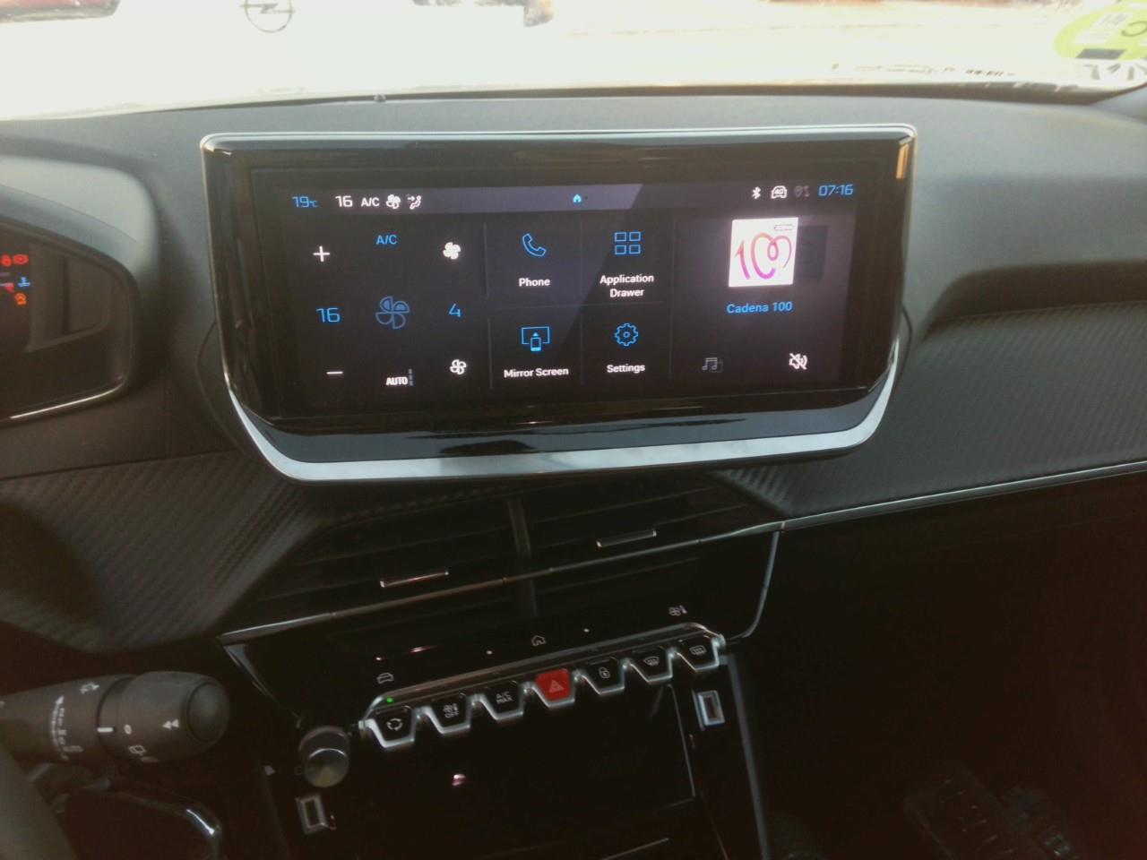 Foto Peugeot 2008 7