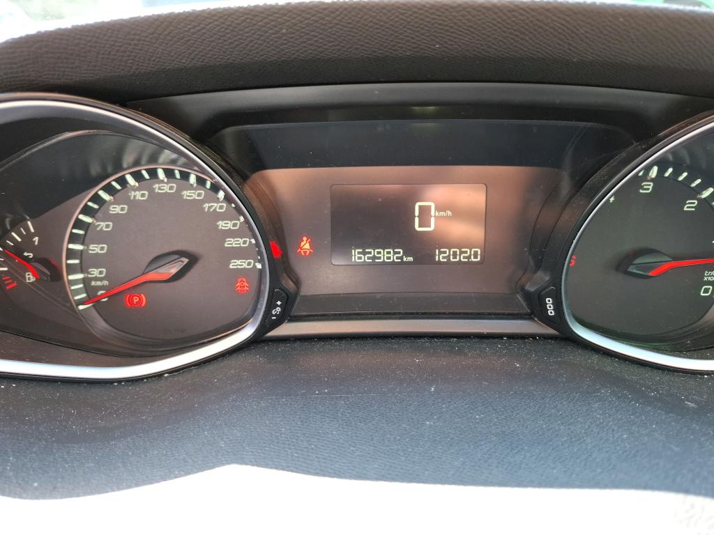 Peugeot 308 AFFAIRE BLUEHDI 100 S&S BVM6 PREMIUM 2020