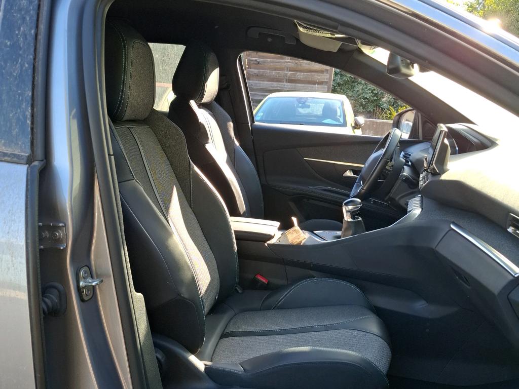 Peugeot 3008 PureTech 130ch S&S BVM6 Allure Pack 2023