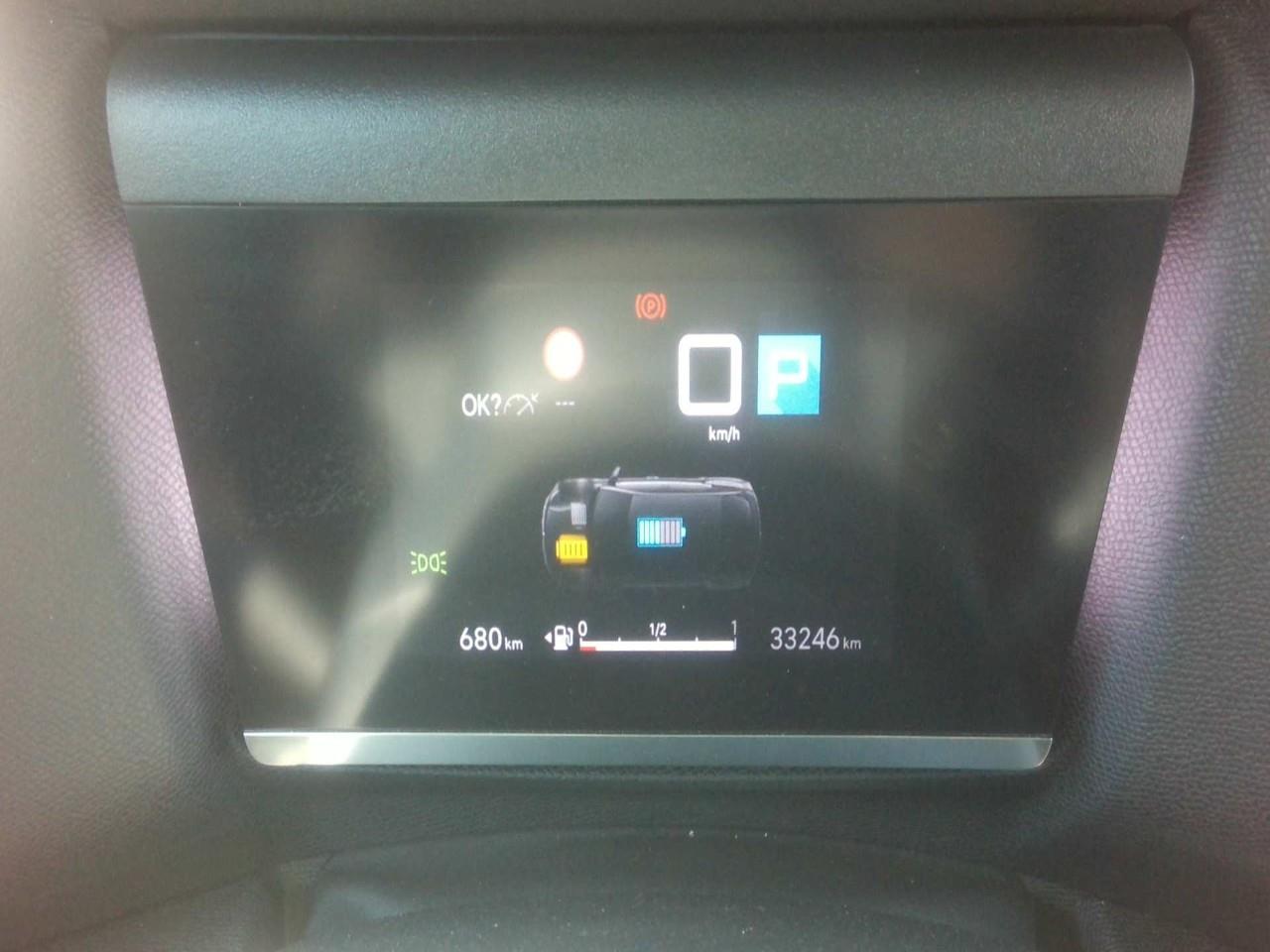 Foto Citroën C4 X 9
