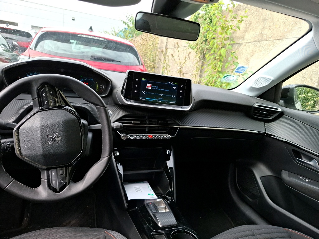 Peugeot 208 ELECTRIQUE 50 KWH 136 ACTIVE BUSINESS R 2023