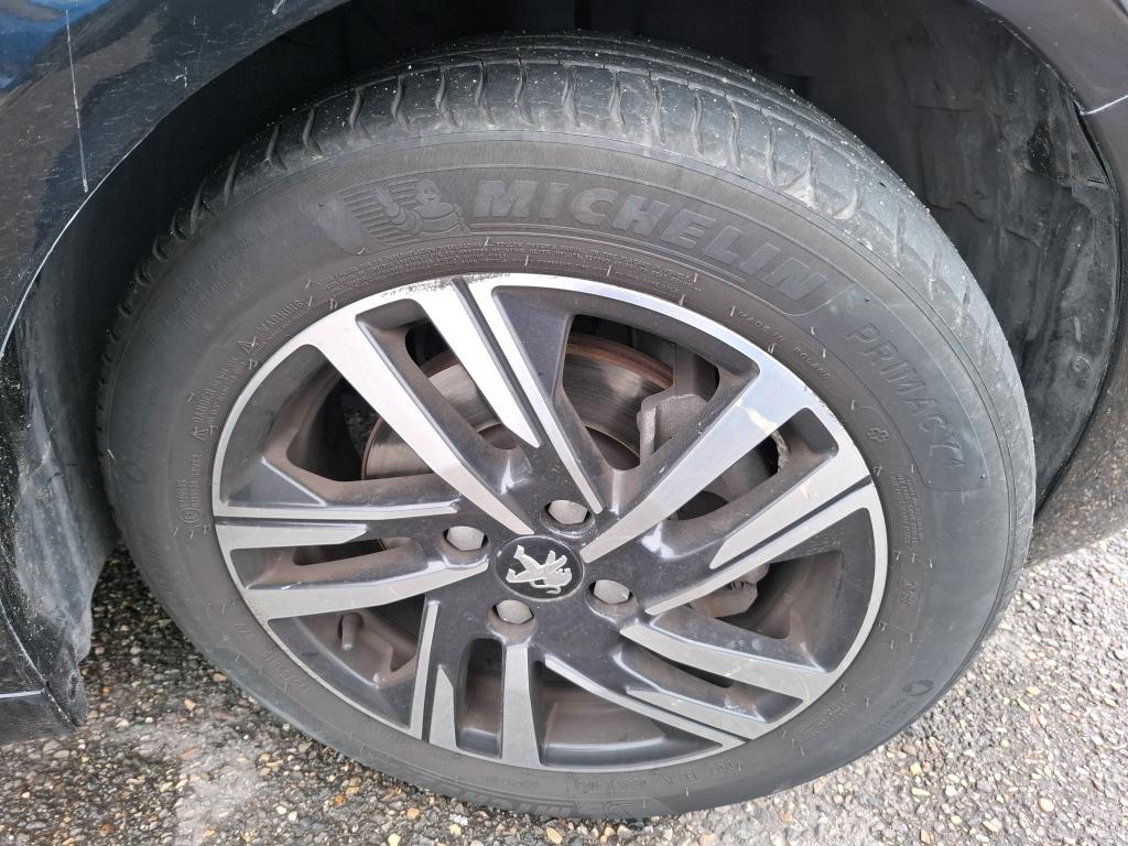 Peugeot 208 PureTech 100 S&S EAT8 Allure 2021