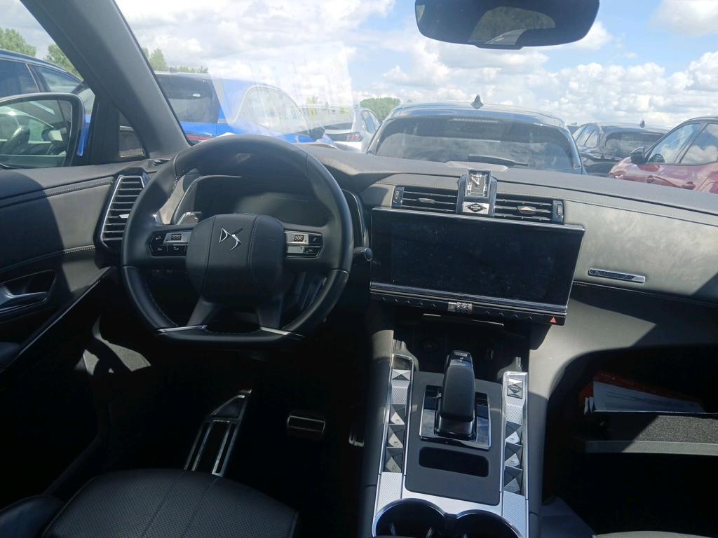 DS DS7 Crossback Hybride E-Tense 225 EAT8 Louvre 2023